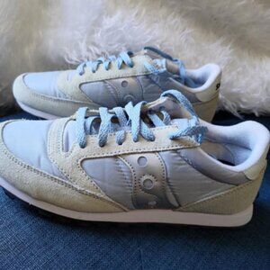 Saucony Women's Jazz Lowpro Sneaker, Blue Fog/Silver, 10 M US